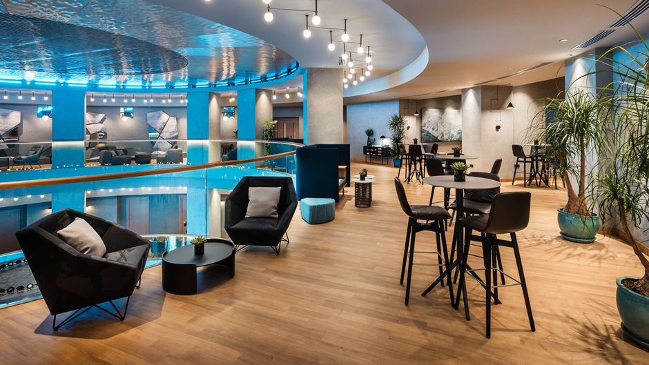 Courtyard Baku Meeting