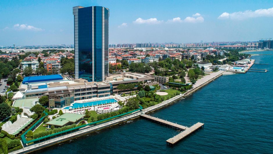 Renaissance Polat Istanbul Hotel Exterior