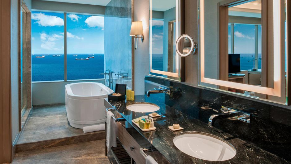 Renaissance Polat Istanbul Hotel Room