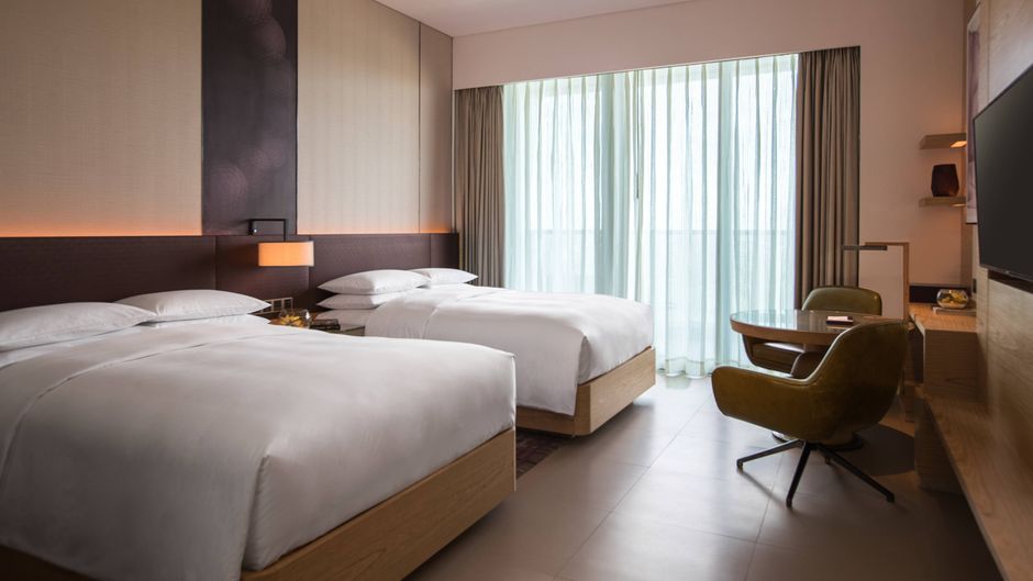 Renaissance Haikou Hotel Room