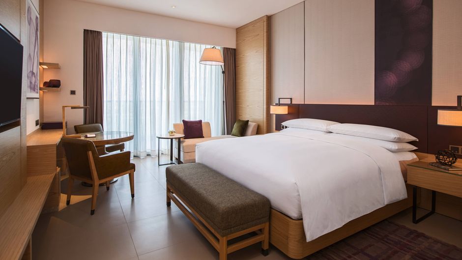 Renaissance Haikou Hotel Room