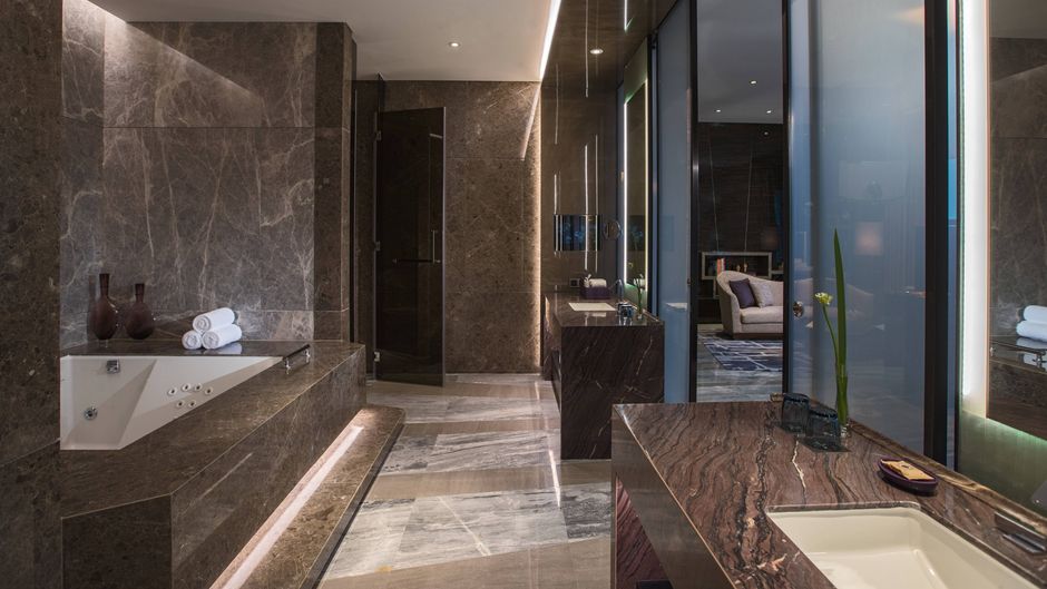 Renaissance Haikou Hotel Room
