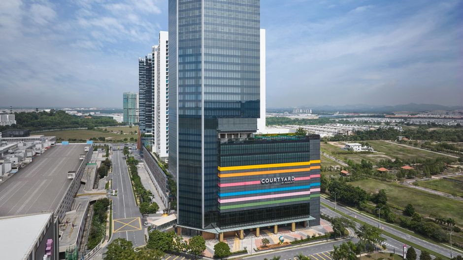 Courtyard by Marriott Setia Alam Exterior
