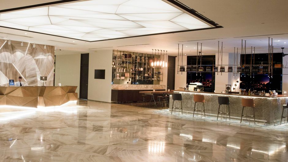 Renaissance Riverside Hotel Saigon Lobby