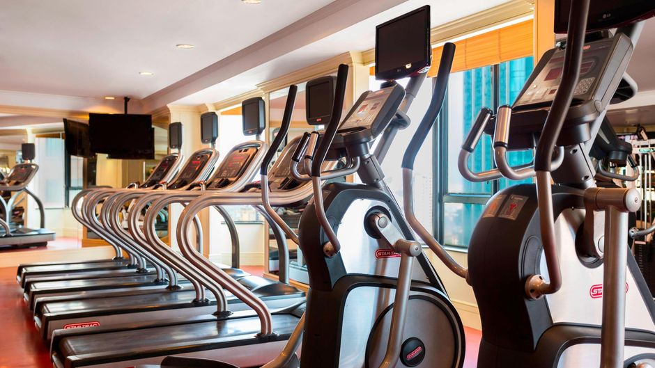 Renaissance Riverside Hotel Saigon Health Club