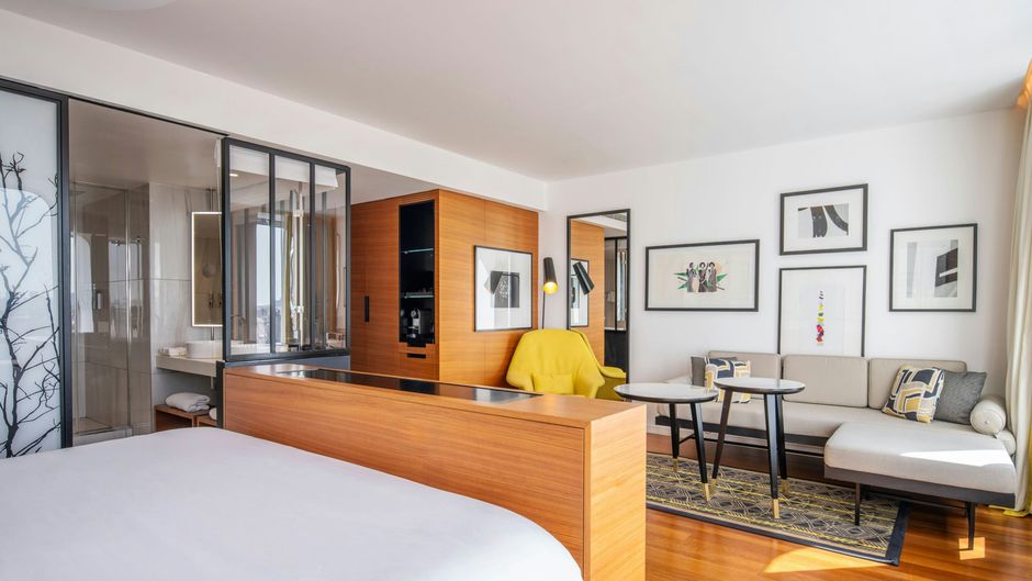 Renaissance Paris Republique Hotel Suite