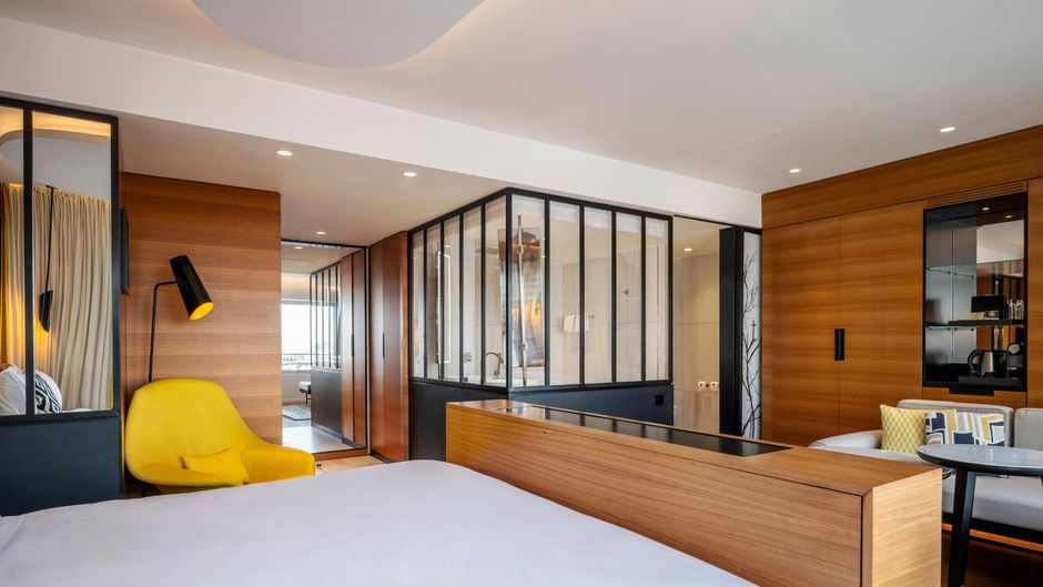 Renaissance Paris Republique Hotel Room