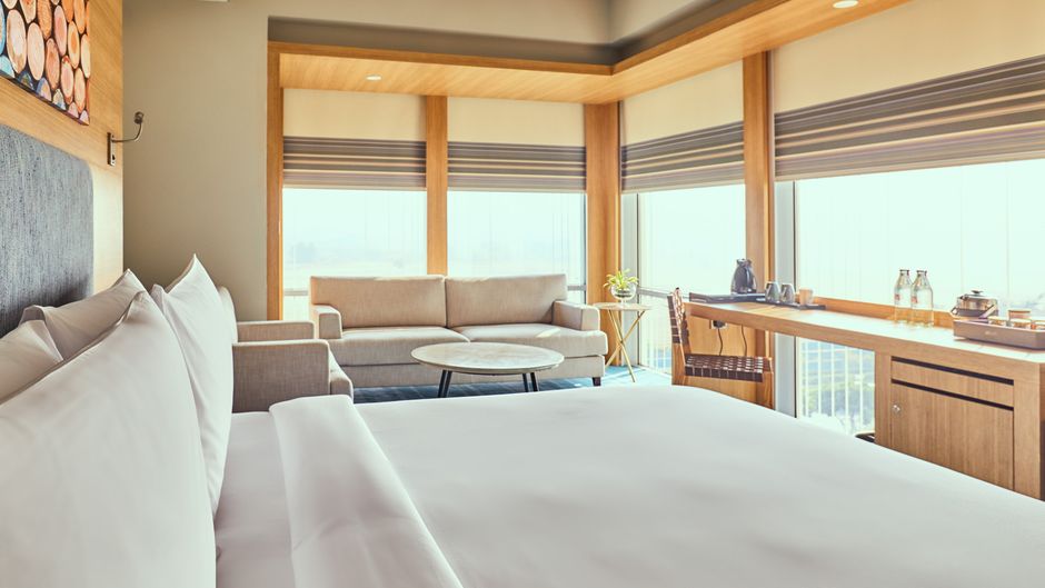 Aloft New Delhi Aerocity Room