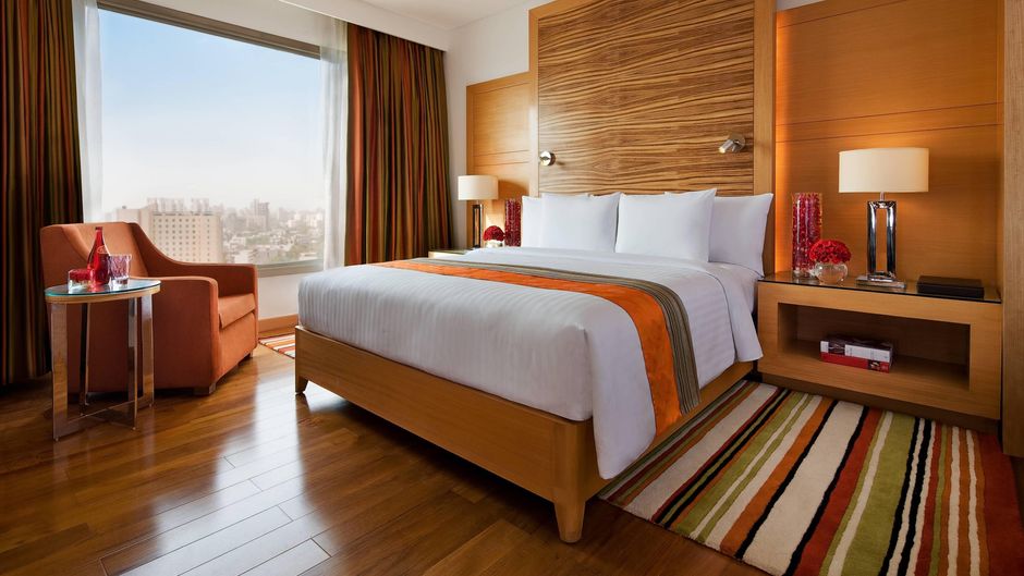 Courtyard by Marriott Gurugram Downtown Room