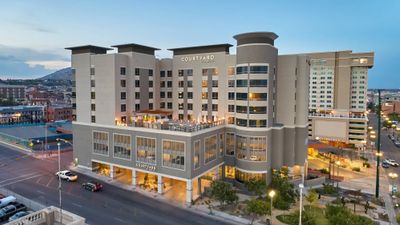 Courtyard Downtown Convention Center