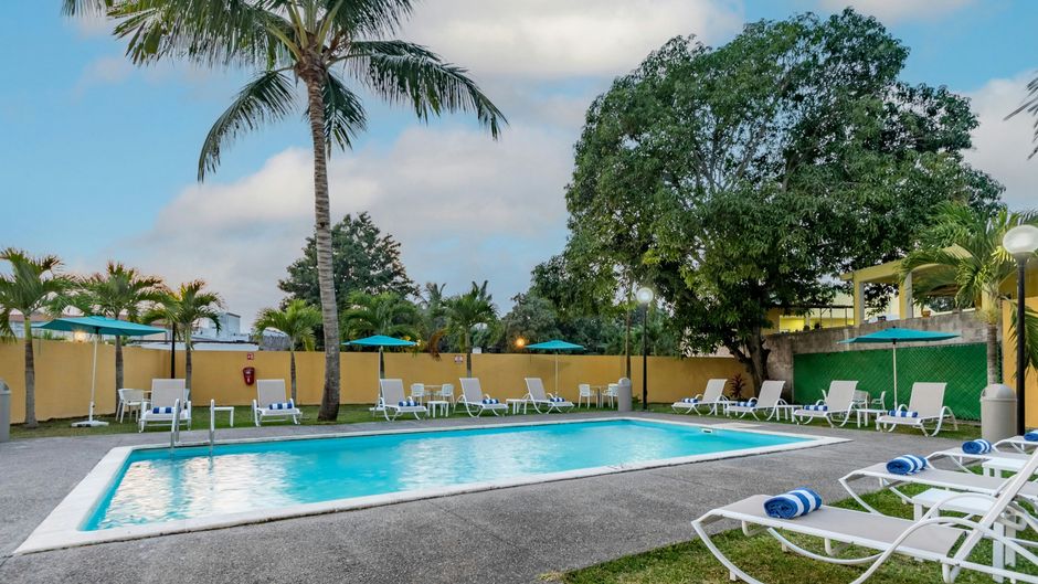 City Express by Marriott Tuxpan Pool