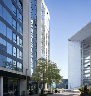 Renaissance Paris La Defense Hotel