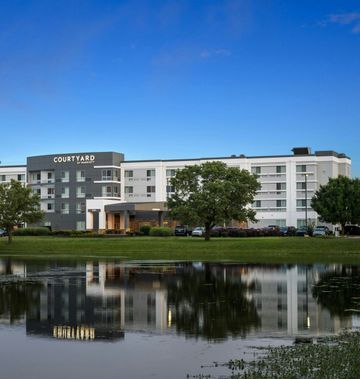 Courtyard by Marriott Evansville East
