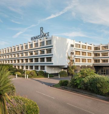 Renaissance London Heathrow Hotel