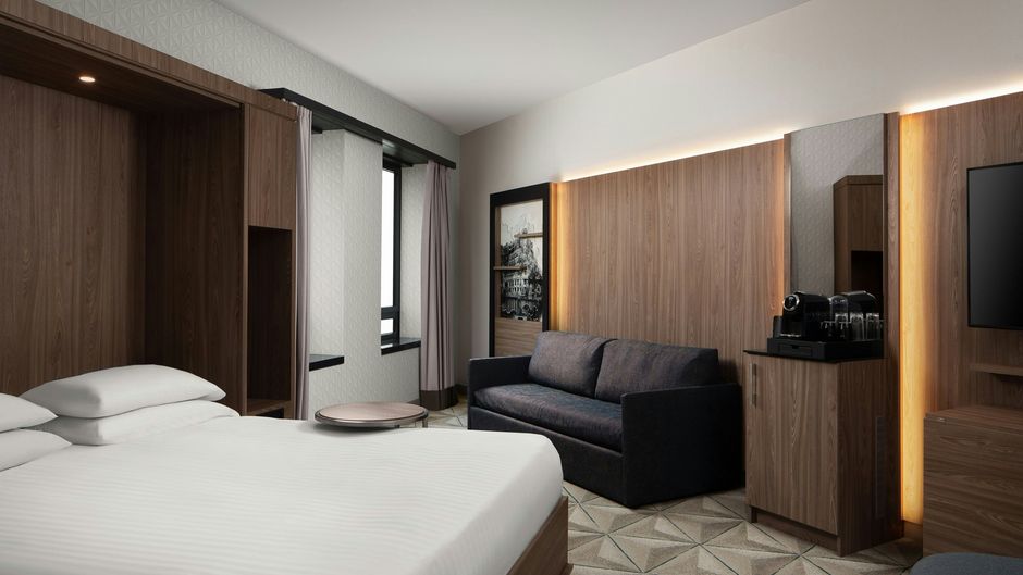 Courtyard Paris Porte de Versailles Suite