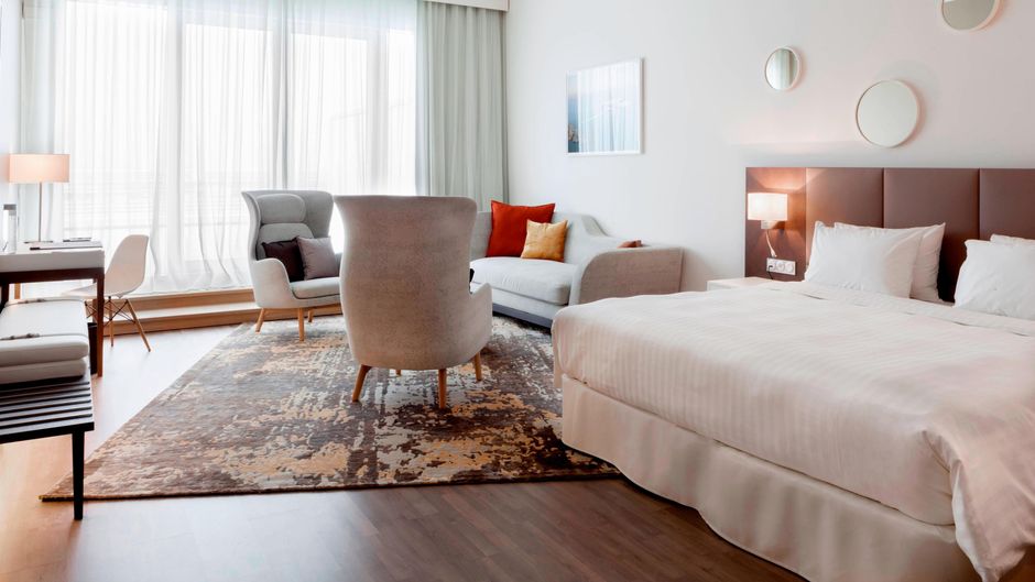 AC Hotel Paris Le Bourget Airport Suite