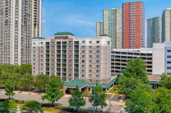 Courtyard Marriott Jersey City Newport