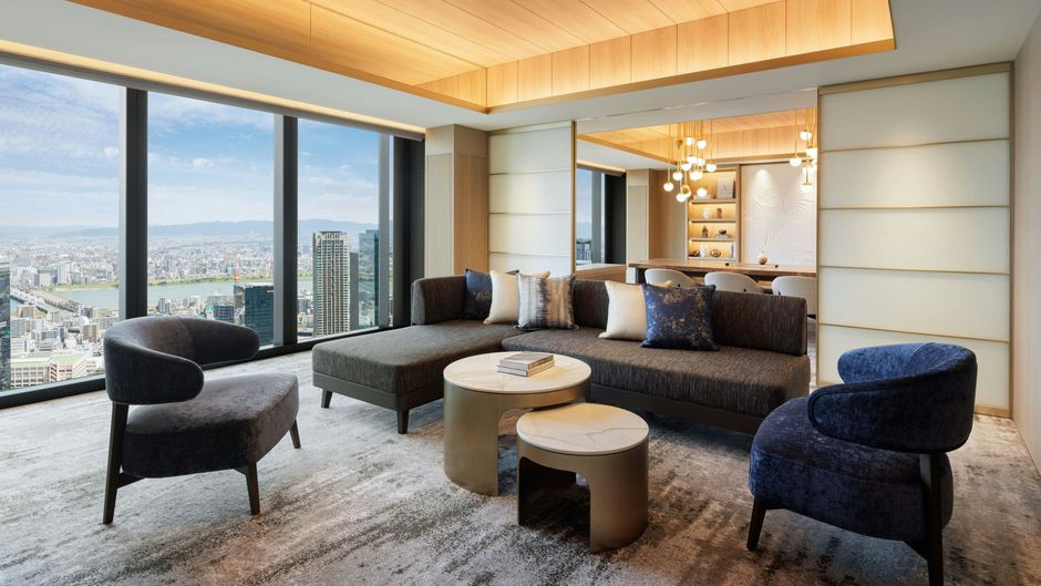 Osaka Station Hotel-Autograph Collection Room