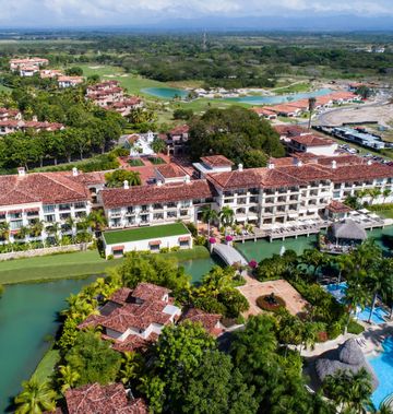 Buenaventura Golf & Beach Resort