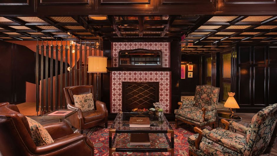 The Ivens, Autograph Collection Lobby