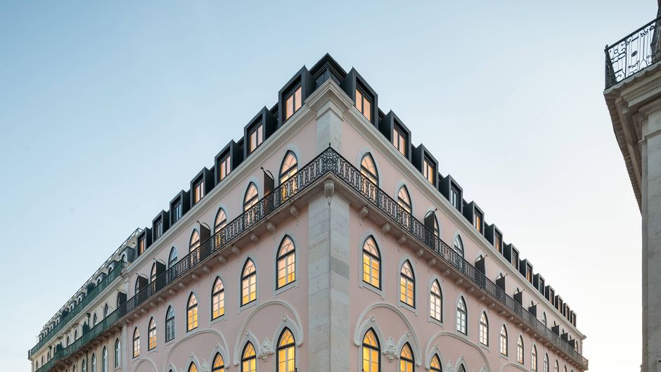 The Ivens, Autograph Collection Exterior