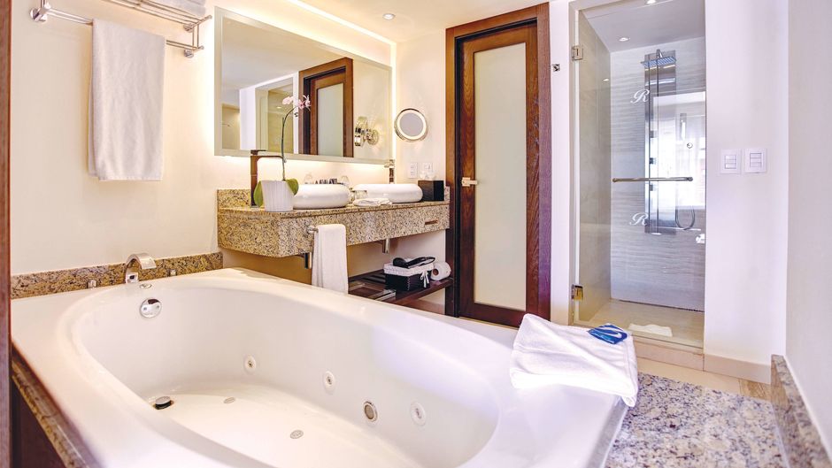 Royalton Punta Cana-Autograph Coll. Room