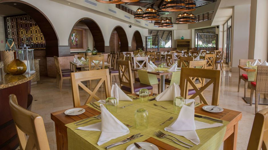Royalton Punta Cana-Autograph Coll. Restaurant