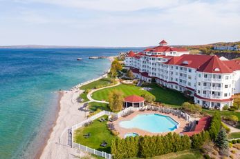 The Inn at Bay Harbor, Autograph Coll