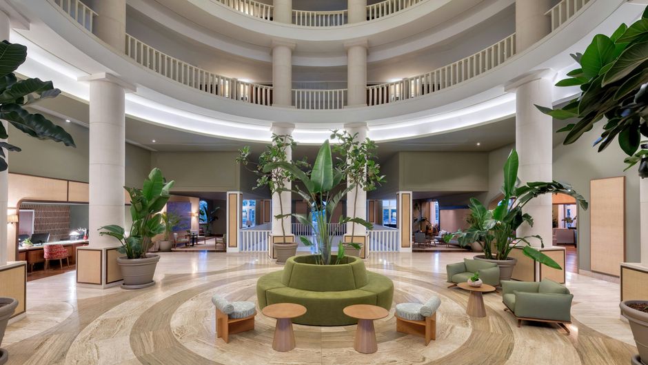 Domes Lake Algarve, Autograh Collection Lobby