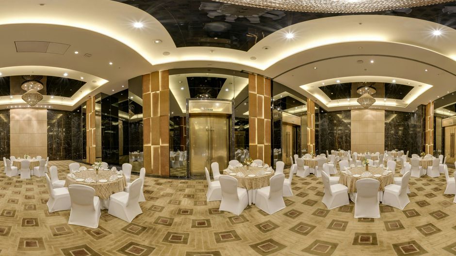 Renaissance Lucknow Hotel Meeting