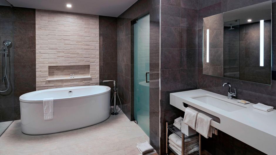 AC Hotel by Marriott San Jose Escazu Room