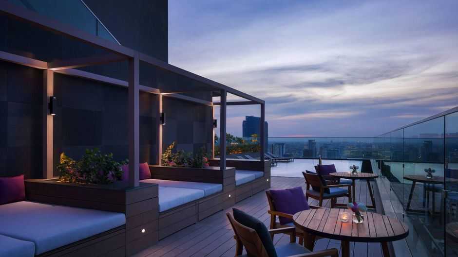 Courtyard by Marriott Phnom Penh Pool