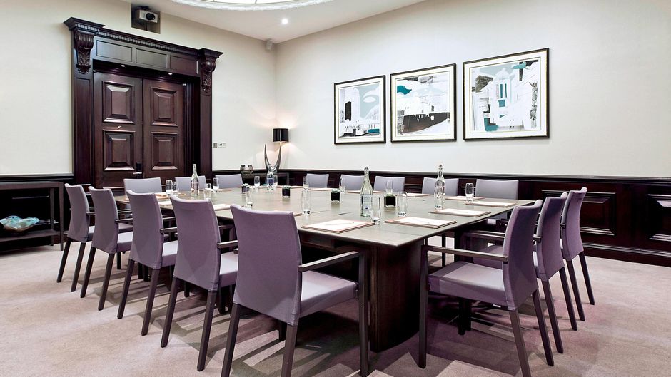 Threadneedles, Autograph Collection Meeting