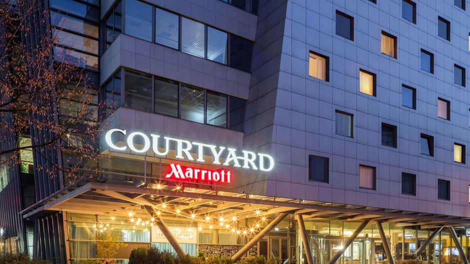 Courtyard by Marriott Prague City Exterior