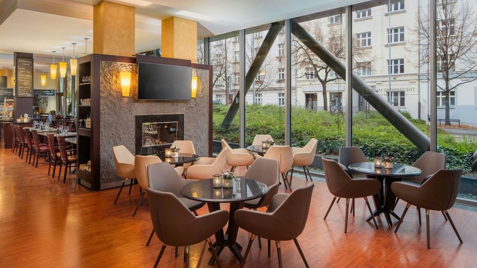 Courtyard by Marriott Prague City Restaurant