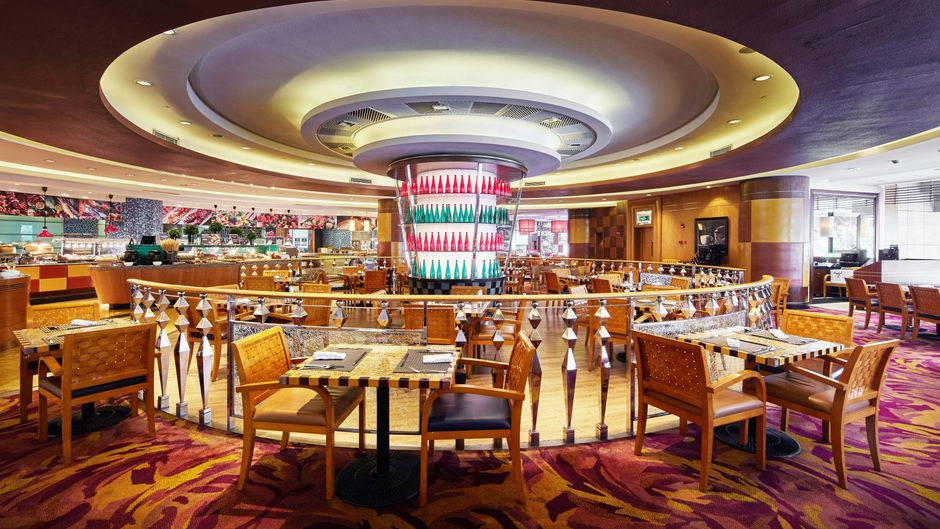 Renaissance Shanghai Pudong Hotel Restaurant