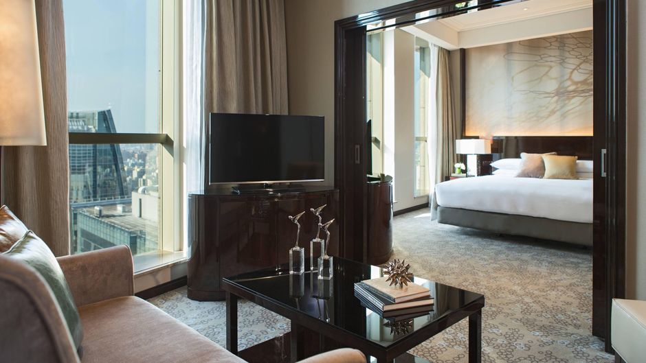 Renaissance Shanghai Pudong Hotel Room