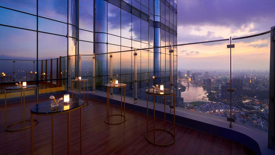 Vinpearl Landmark 81, Autograph Coll Meeting