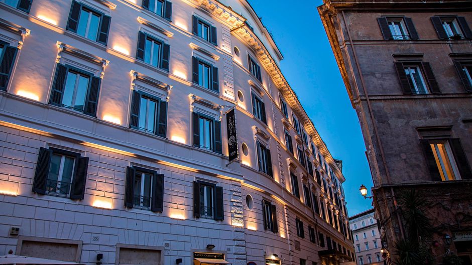The Pantheon Iconic Rome Hotel Exterior