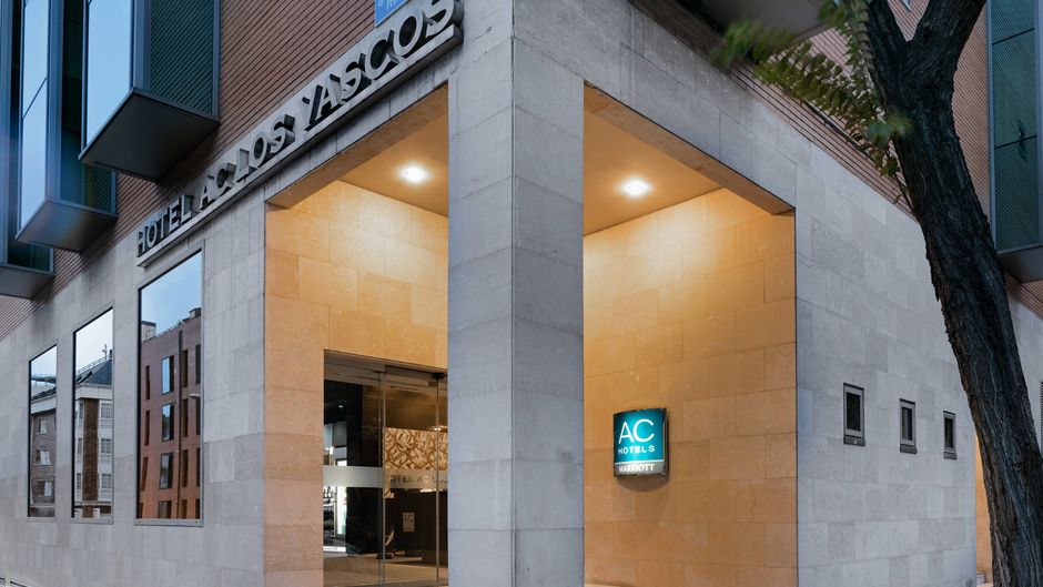 AC by Marriott Los Vascos Exterior