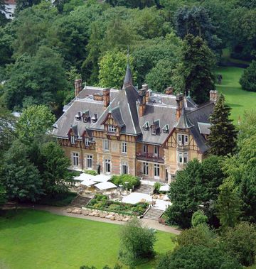 Villa Rothschild, Autograph Collection