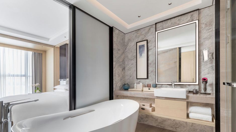 Courtyard Shanwei Haifeng Suite