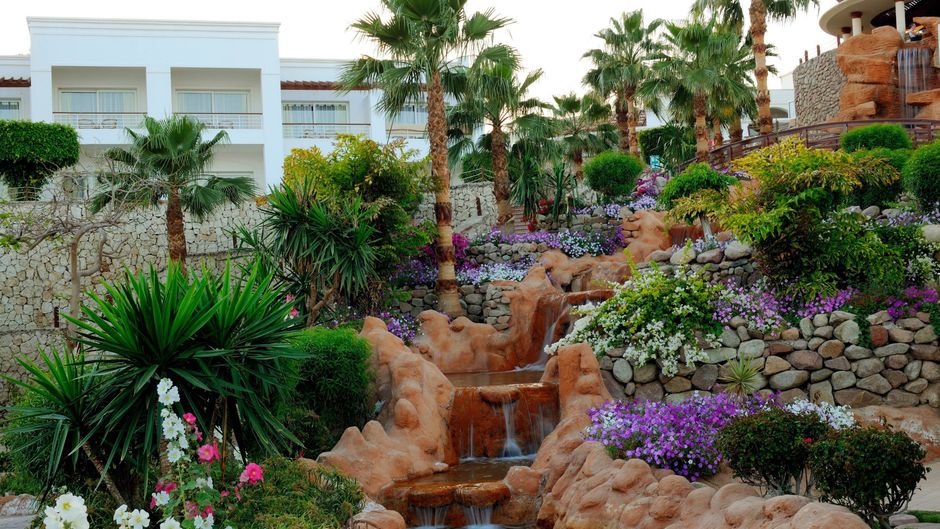 Renaissance Golden View Beach Resort Exterior