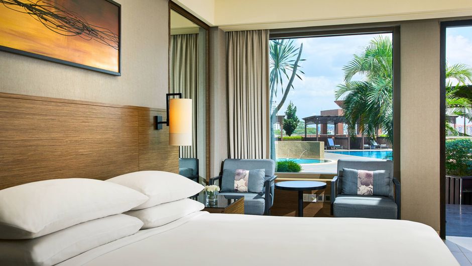 Renaissance Johor Bahru Hotel Pool