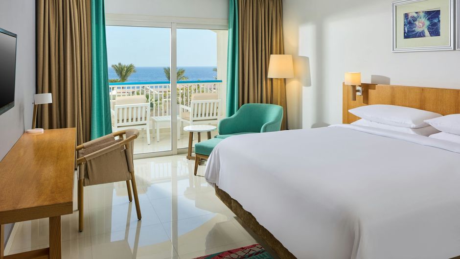 Renaissance Golden View Beach Resort Room