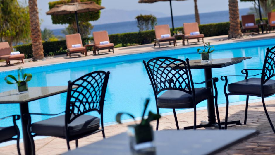 Renaissance Golden View Beach Resort Pool