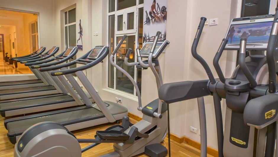 Renaissance Golden View Beach Resort Health Club