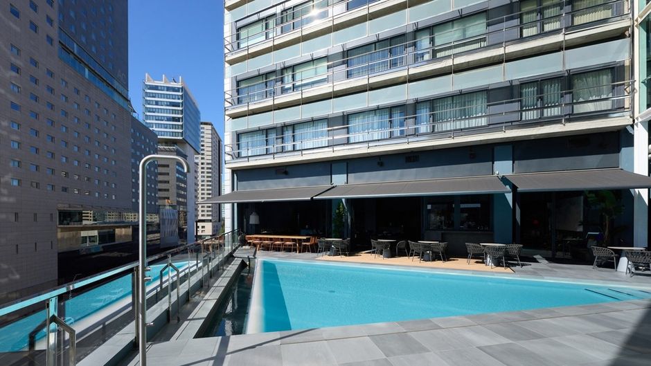 Barcelona Princess Hotel Pool