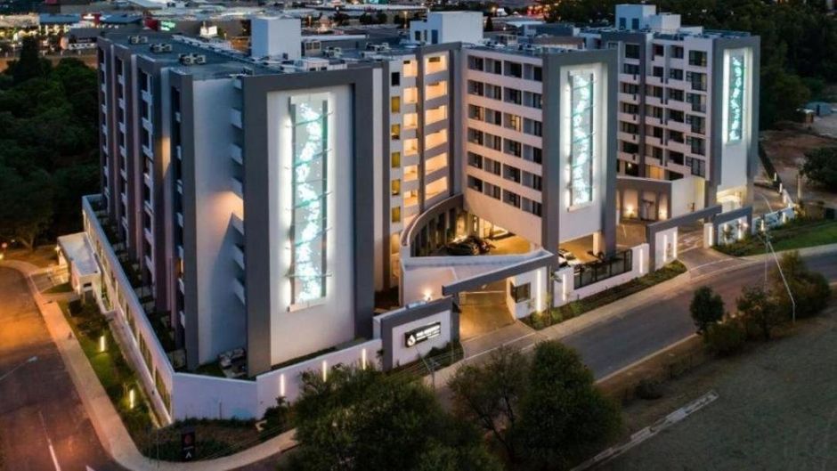 The Regency Apartment Hotel Menlyn Exterior