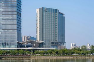 Renaissance Zhuhai Hotel